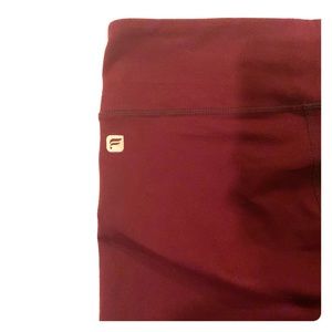 Fabletics Burgundy leggings cropped